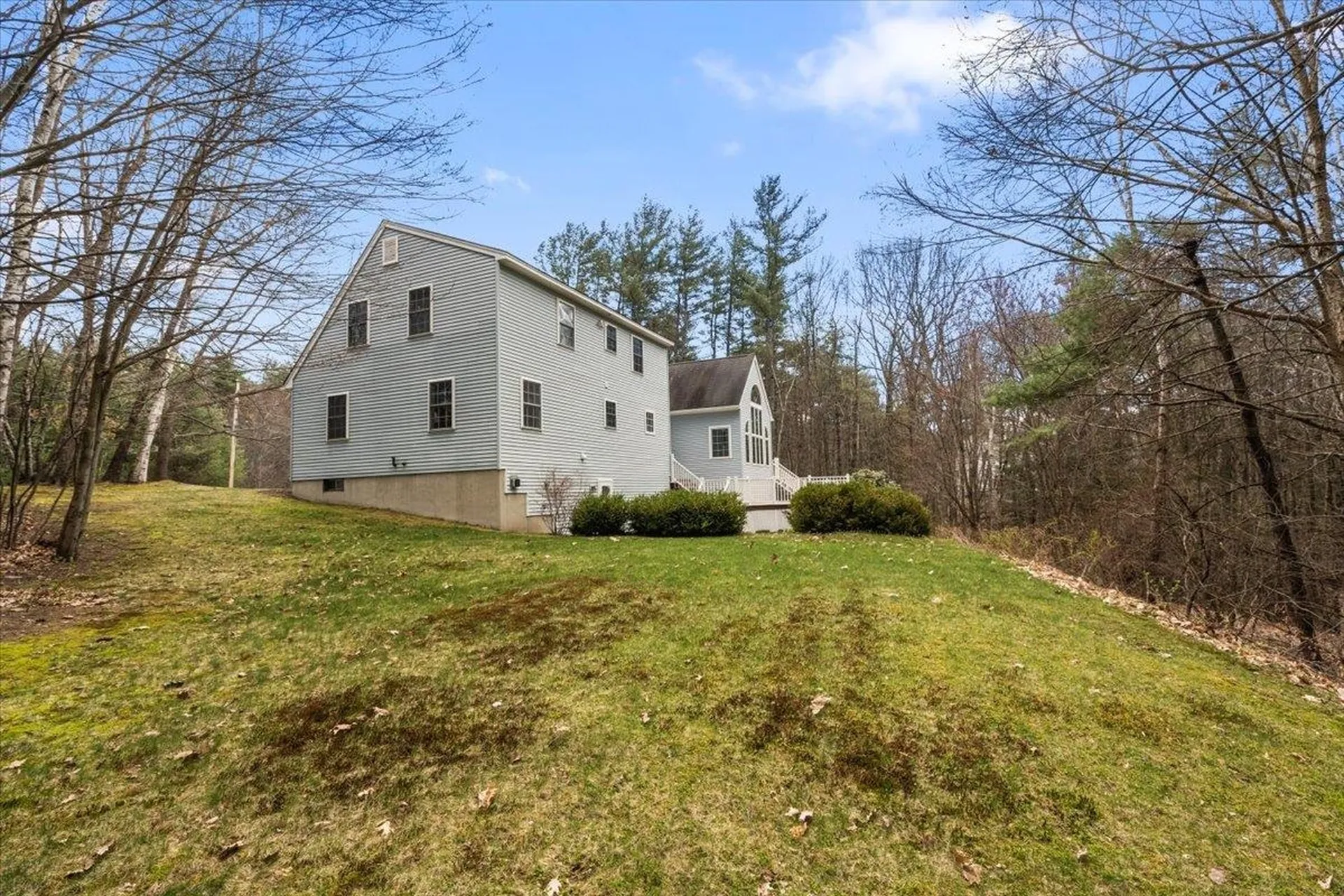 111 Juniper Drive Goffstown NH 03045