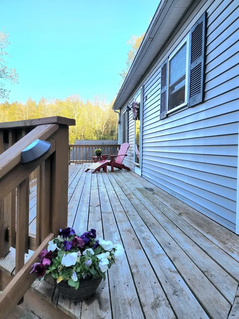 10 Avalon Road Farmington NH 03835
