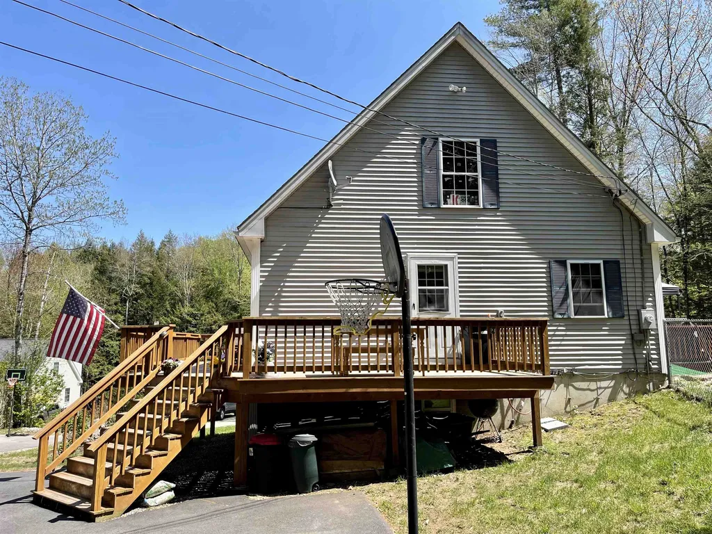 10 Avalon Road Farmington NH 03835