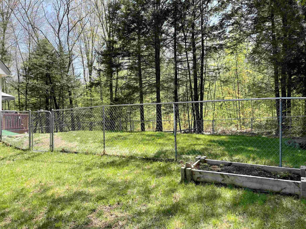10 Avalon Road Farmington NH 03835