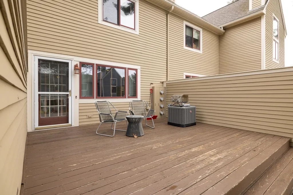 85 Spinnaker Way Portsmouth NH 03801