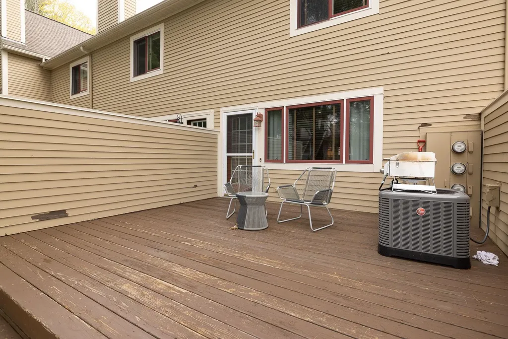 85 Spinnaker Way Portsmouth NH 03801