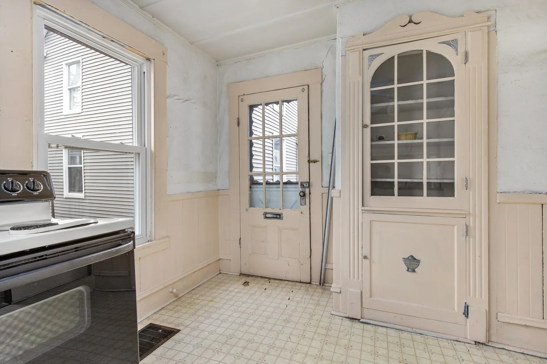 4 Fern Court Dover NH 03820