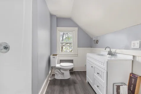 4 Fern Court Dover NH 03820