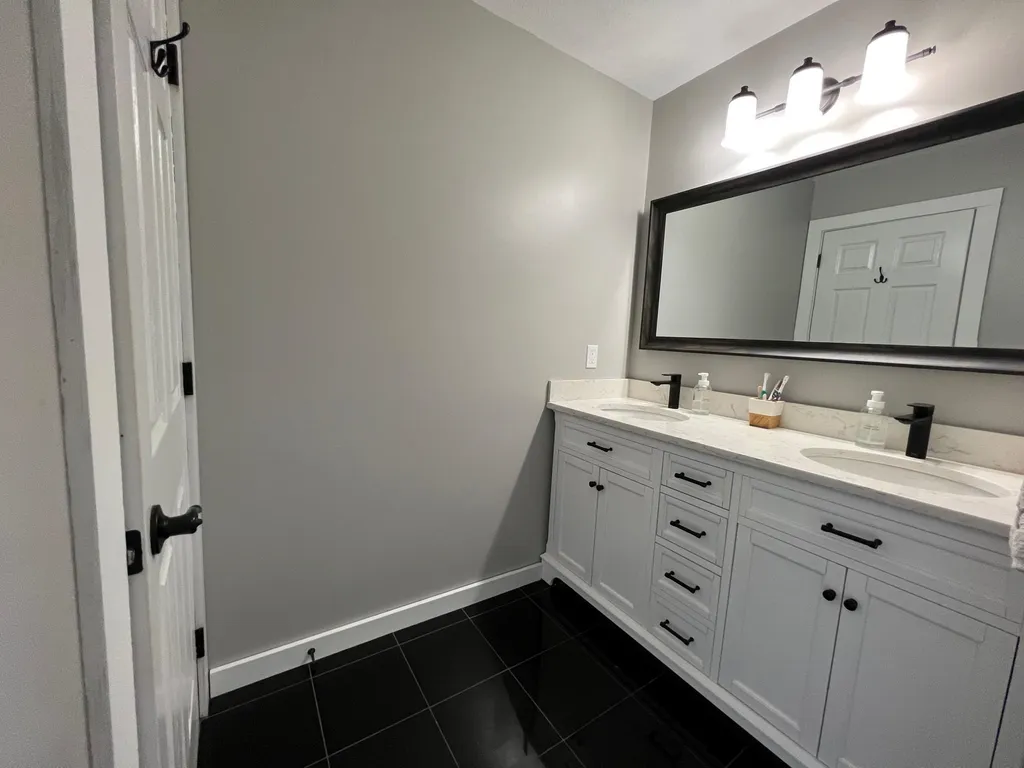 9 White Tail Lane Canaan NH 03741