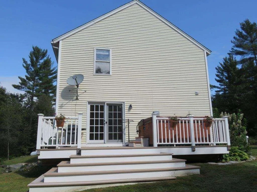 9 White Tail Lane Canaan NH 03741