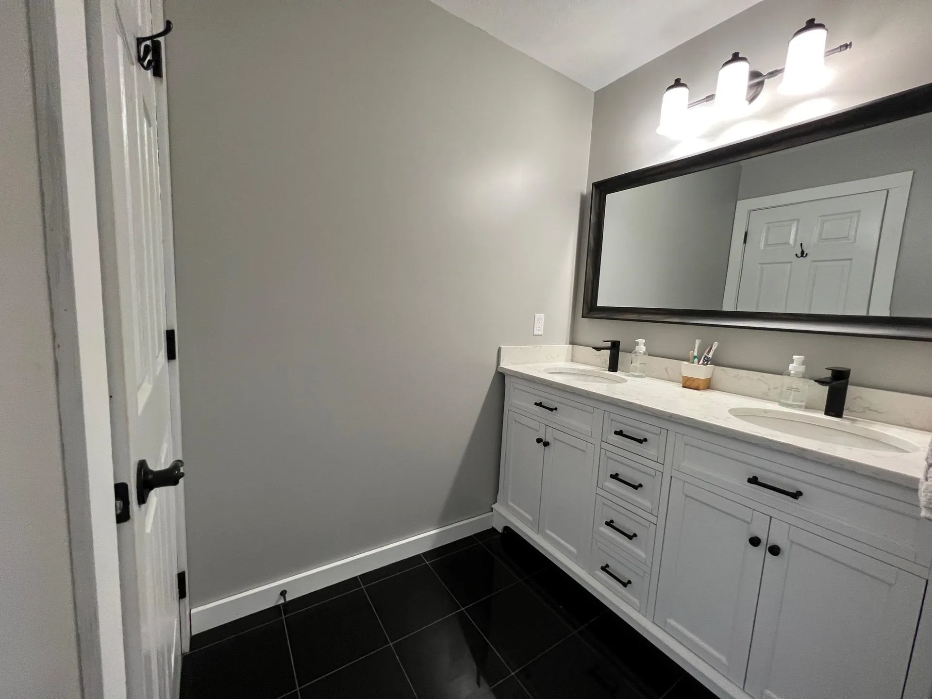 9 White Tail Lane Canaan NH 03741