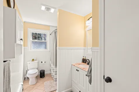 30 Pleasant View Drive Exeter NH 03833