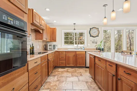 30 Pleasant View Drive Exeter NH 03833