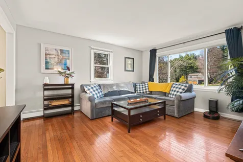 30 Pleasant View Drive Exeter NH 03833