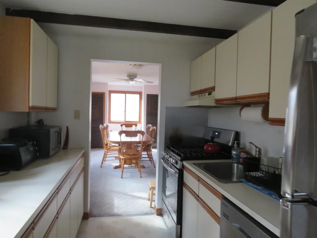 82 Suissevale Avenue Moultonborough NH 03254