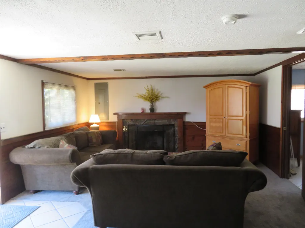 82 Suissevale Avenue Moultonborough NH 03254