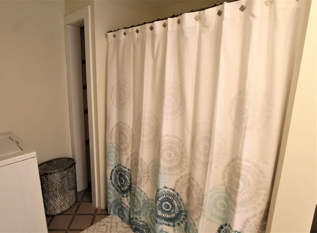 16 Thorne Road Kingston NH 03848