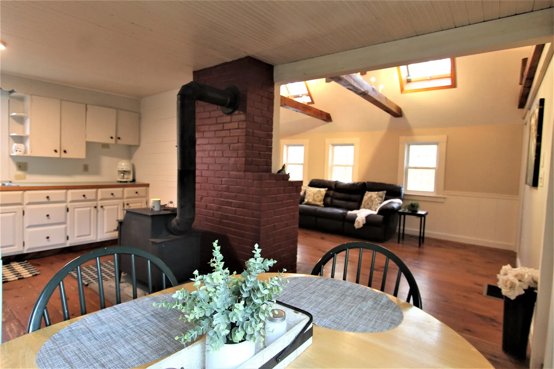 16 Thorne Road Kingston NH 03848