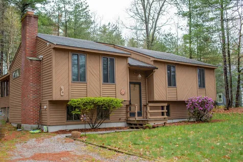 56 Palomino Lane Bedford NH 03110