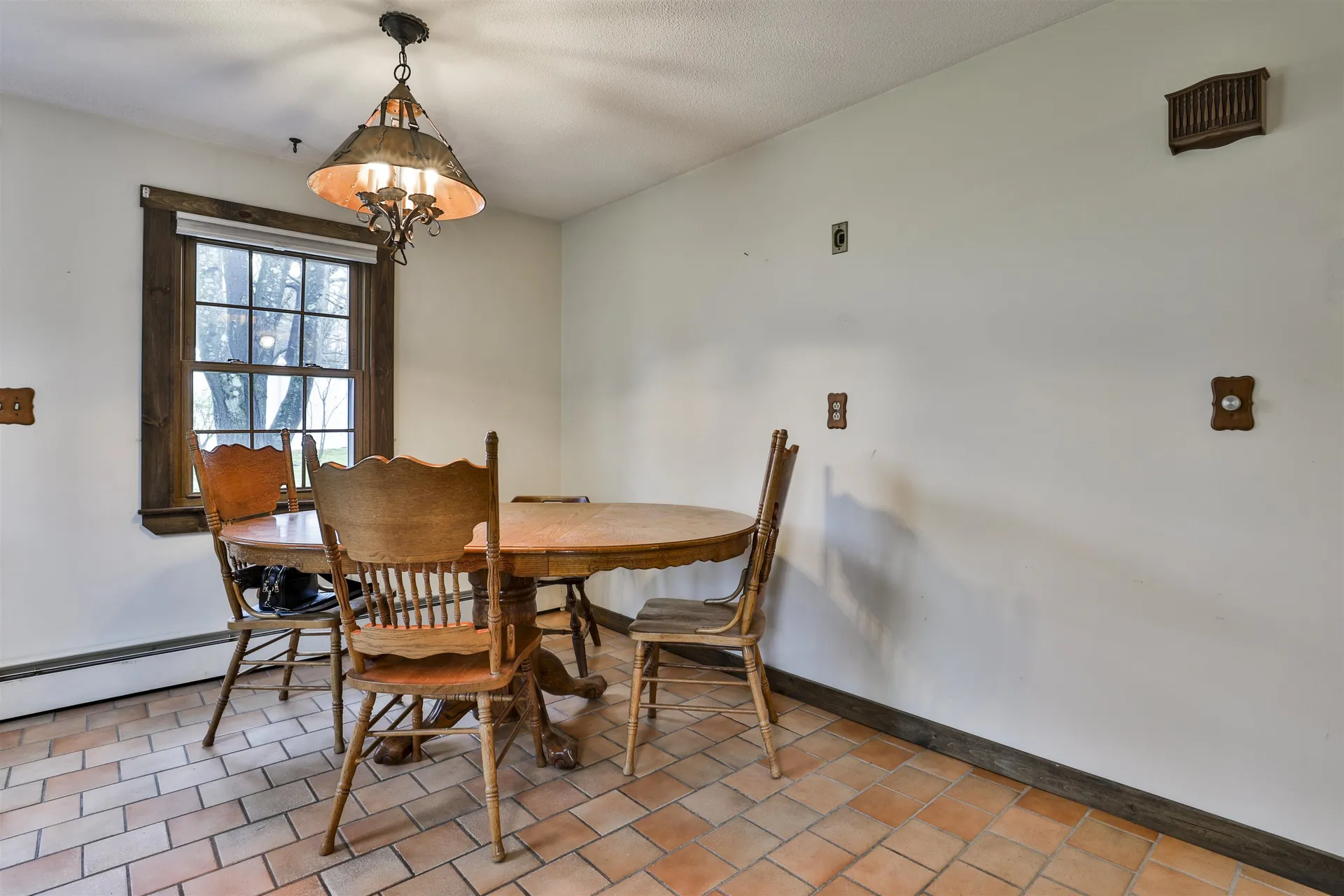 8 Glen Drive Nashua NH 03062