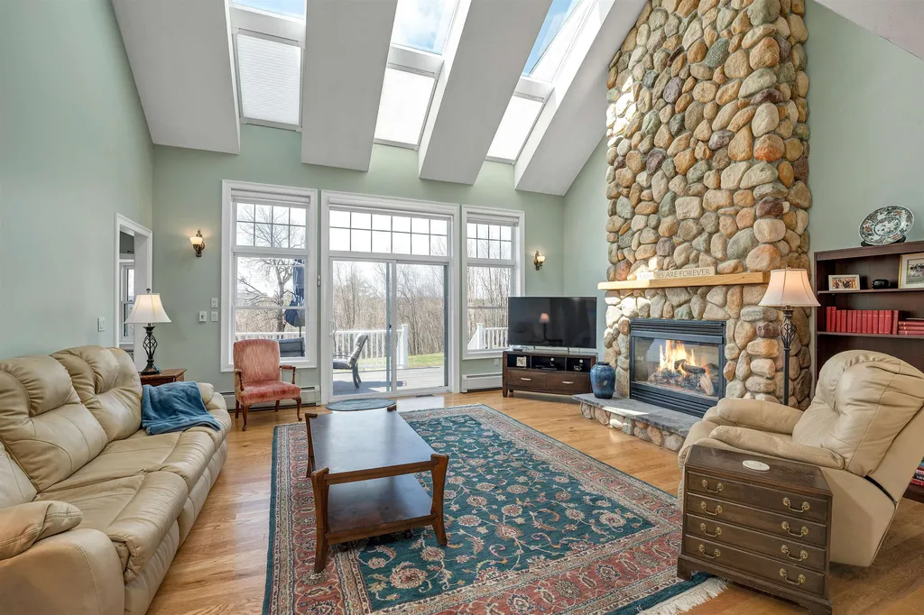 18 Christy Lane Meredith NH 03253
