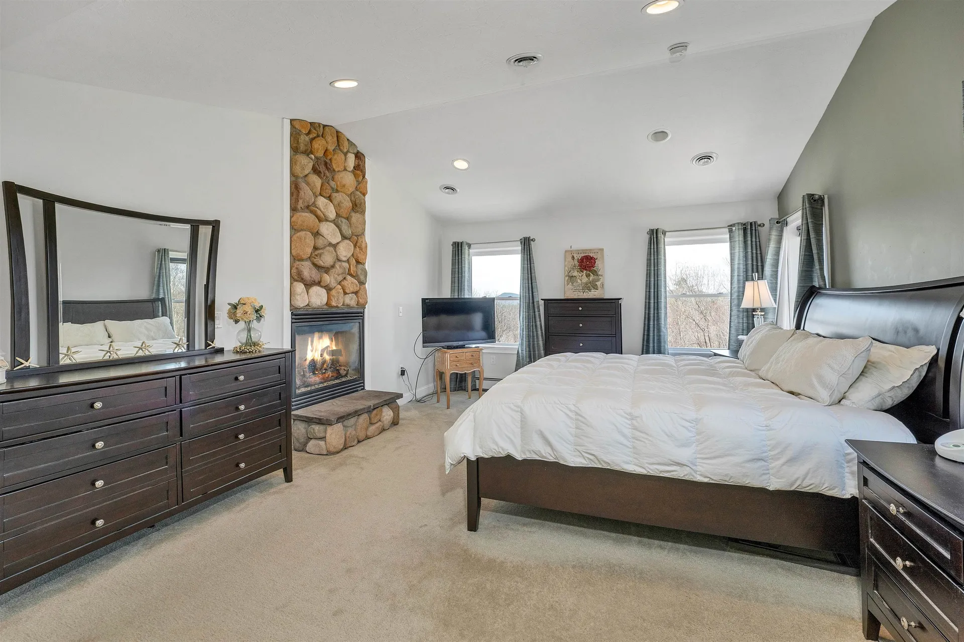 18 Christy Lane Meredith NH 03253