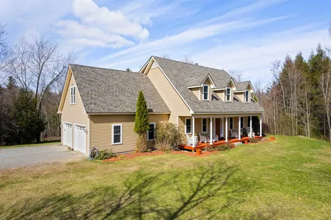 14 S Ridge Road Bradford NH 03221