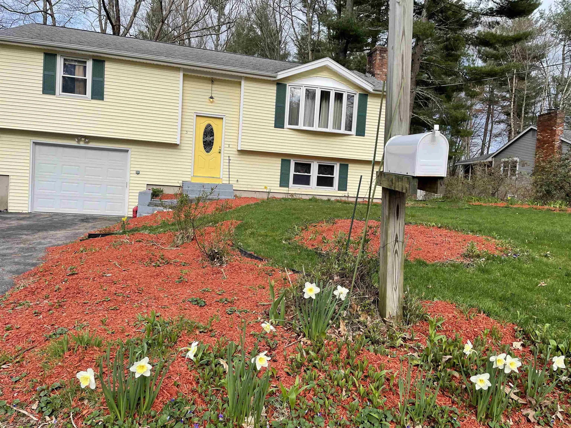 3 Acacia Street Merrimack NH 03054