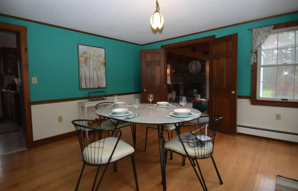 14 Exeter Road Kingston NH 03848