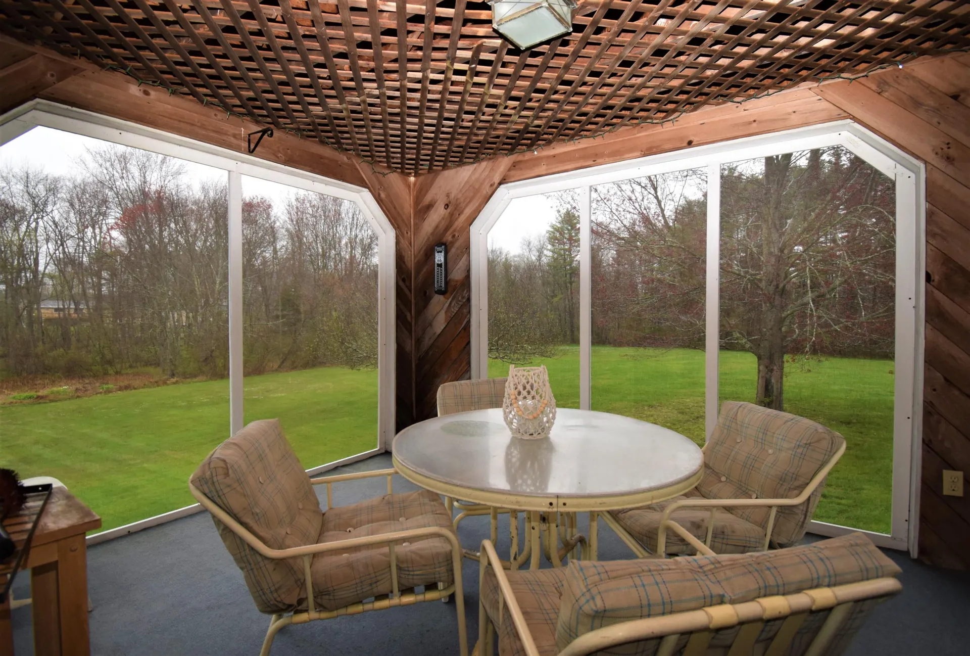 14 Exeter Road Kingston NH 03848