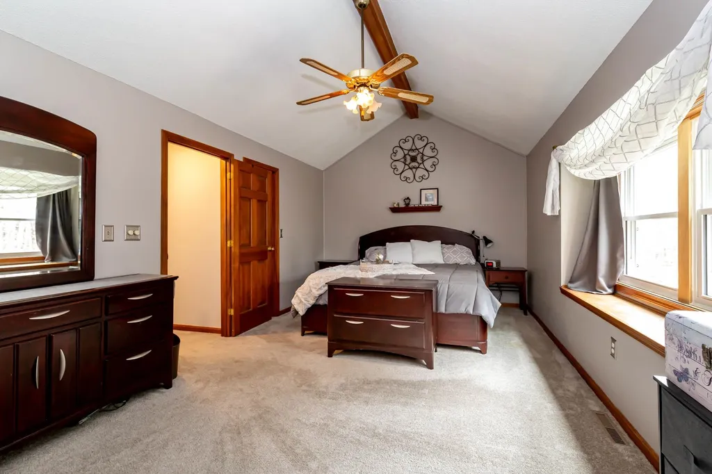 25b Lund Drive Hudson NH 03051