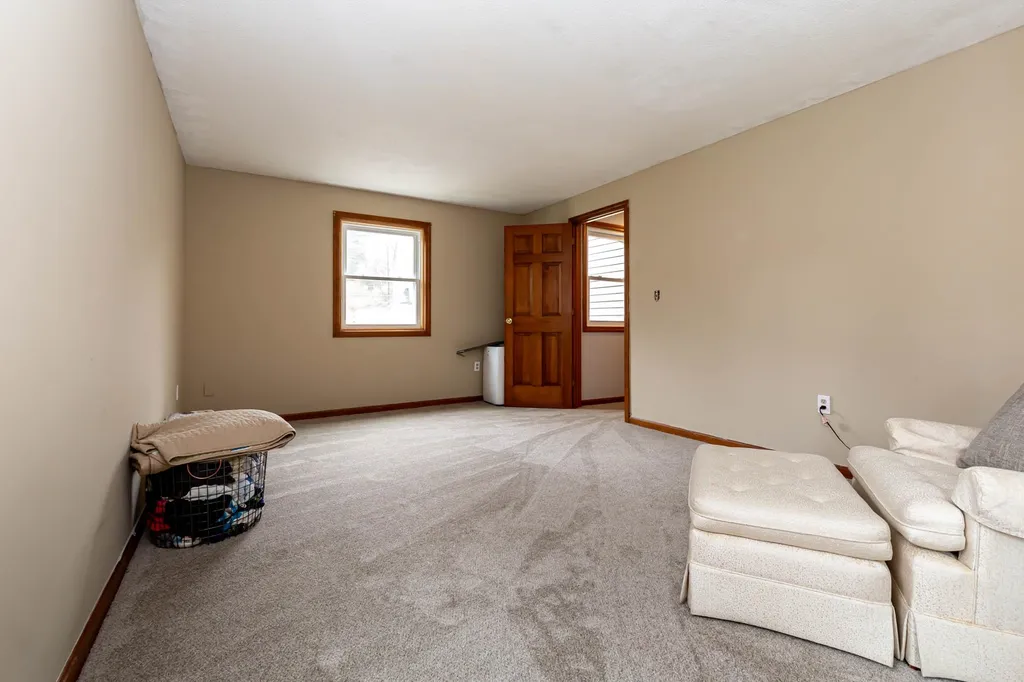 25b Lund Drive Hudson NH 03051