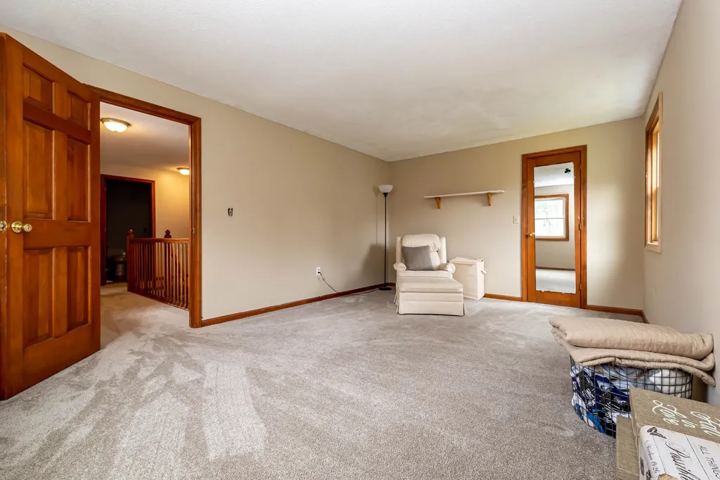 25b Lund Drive Hudson NH 03051