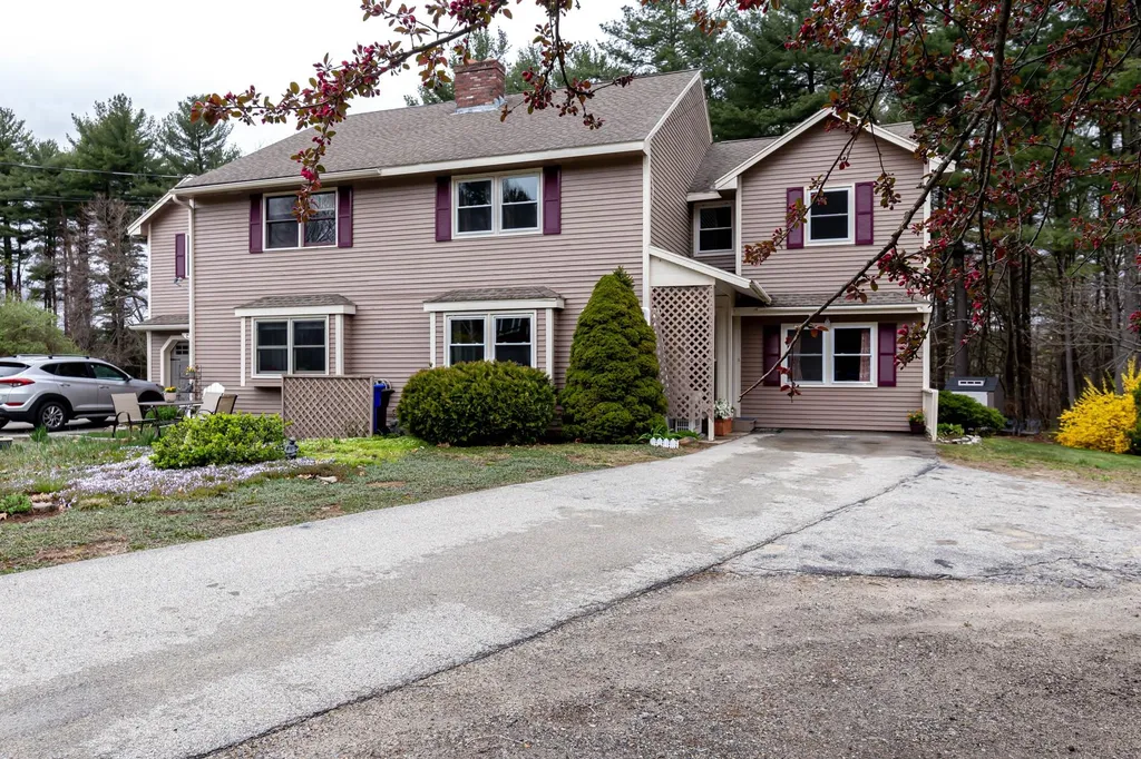 25b Lund Drive Hudson NH 03051
