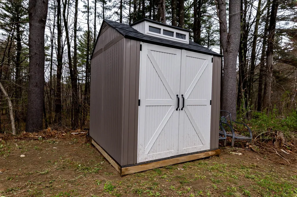 25b Lund Drive Hudson NH 03051