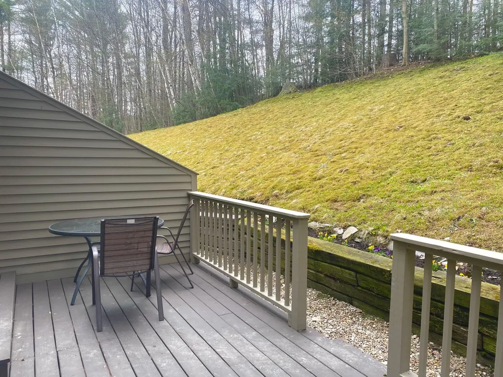 6 Pheasant Lane Claremont NH 03743