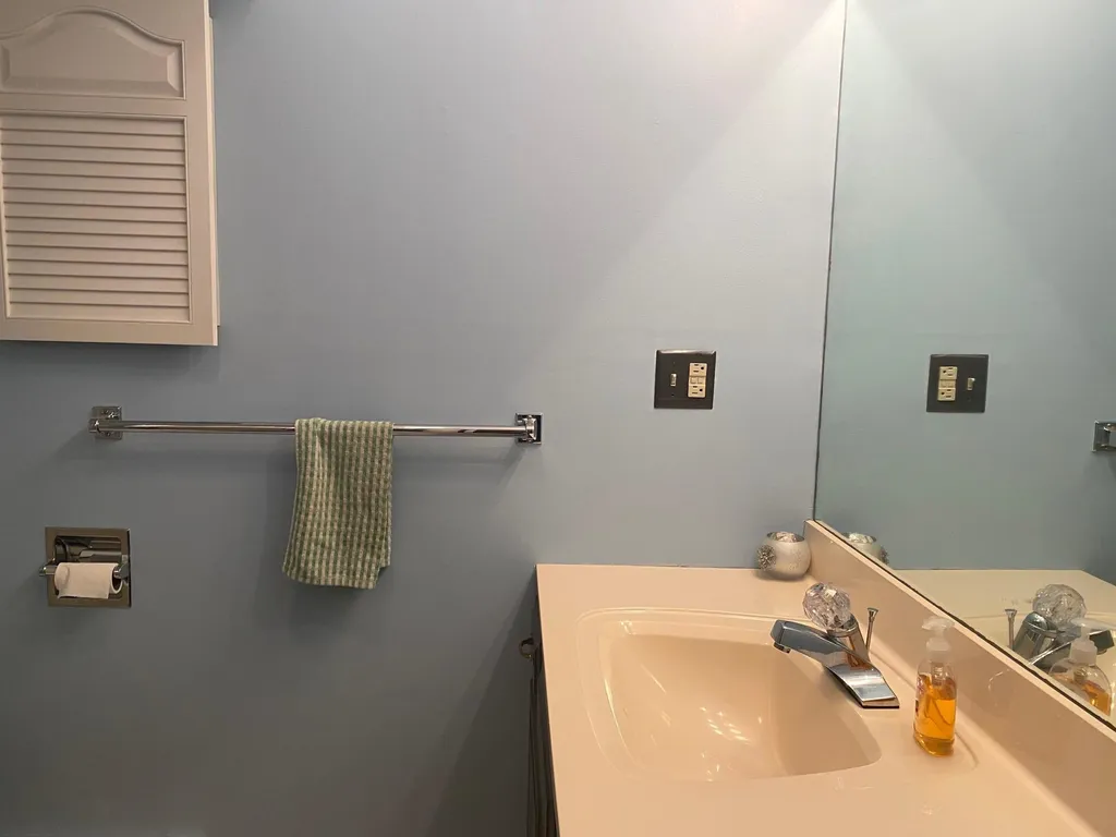 6 Pheasant Lane Claremont NH 03743