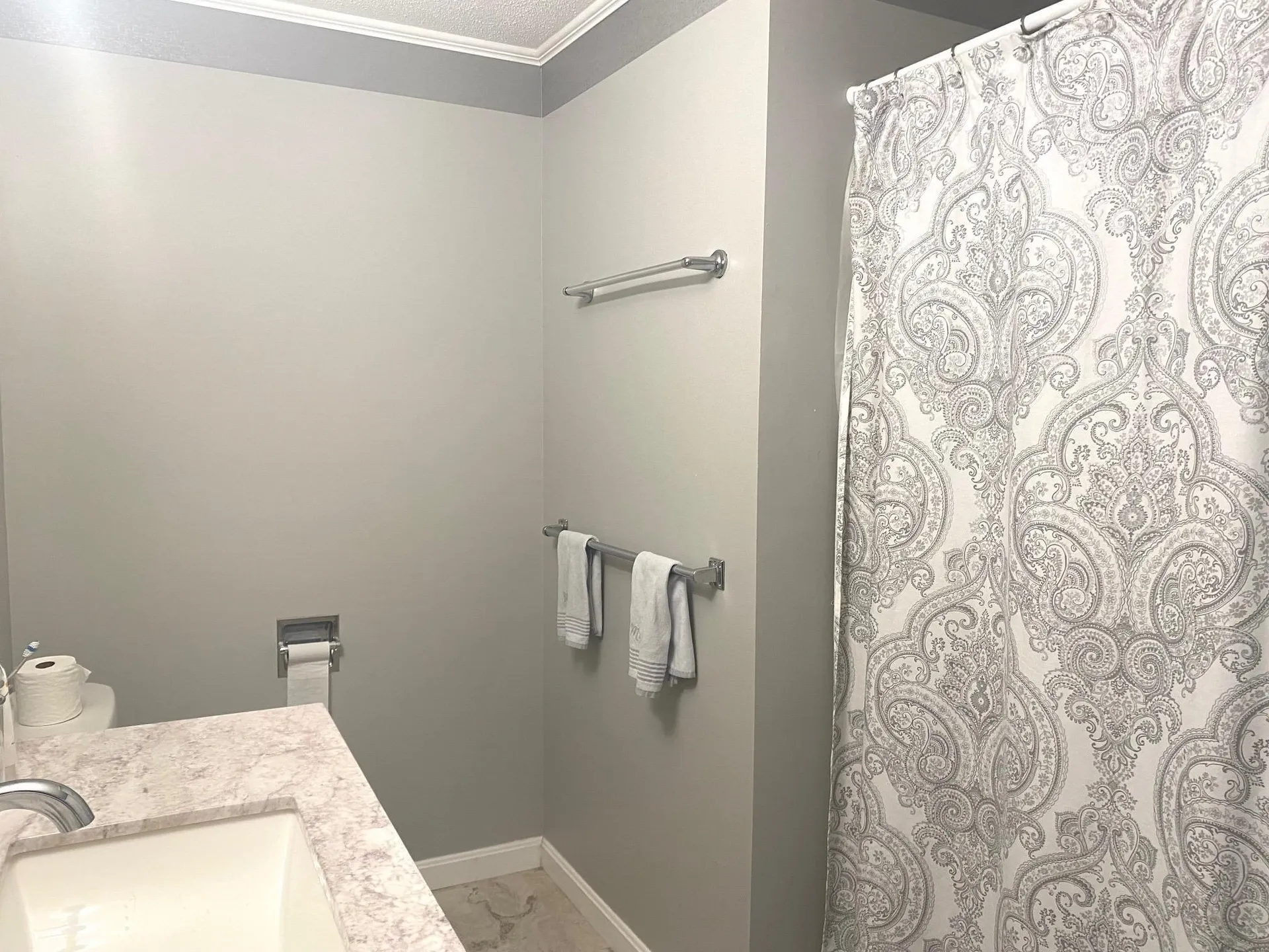 6 Pheasant Lane Claremont NH 03743