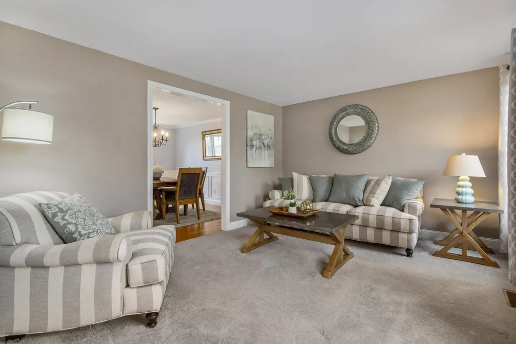 76 Ladyslipper Drive Newmarket NH 03857