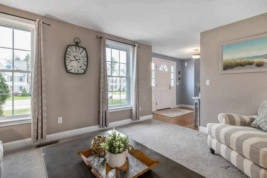76 Ladyslipper Drive Newmarket NH 03857