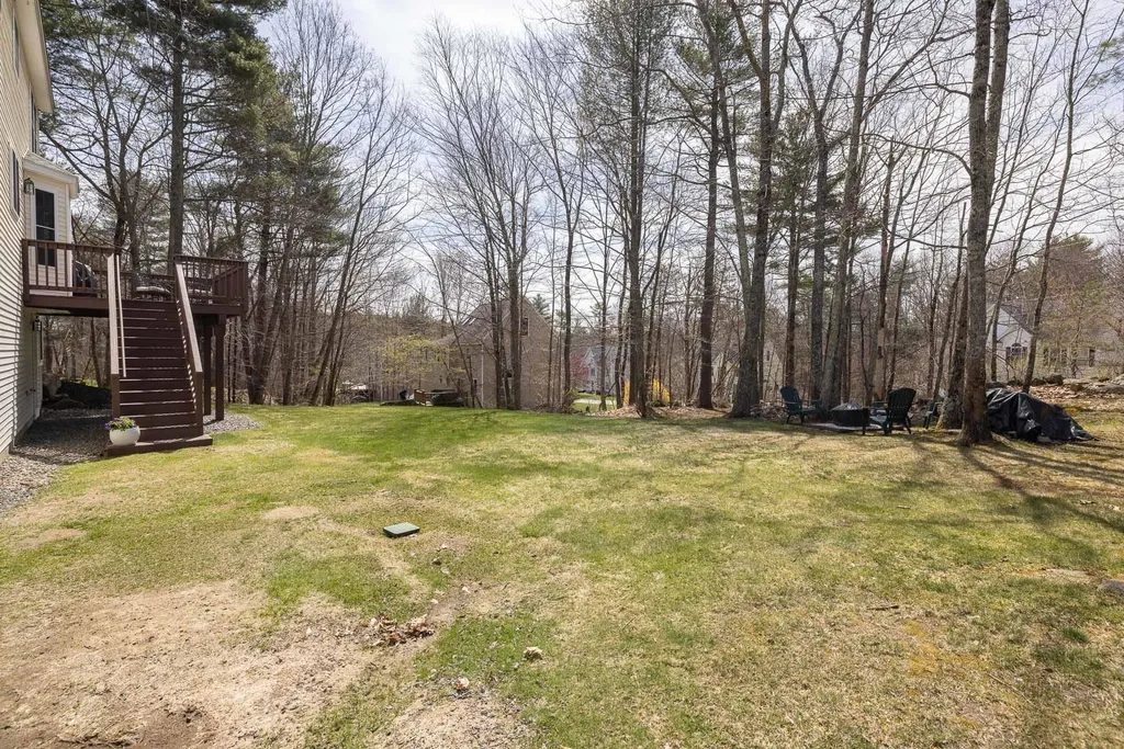 76 Ladyslipper Drive Newmarket NH 03857