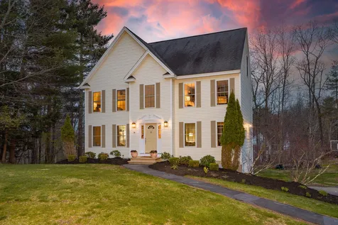 76 Ladyslipper Drive Newmarket NH 03857