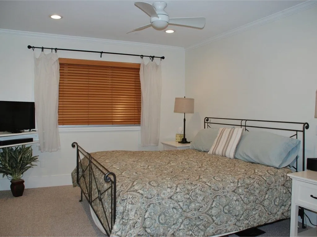 35 Cherry Street Burlington VT 05401