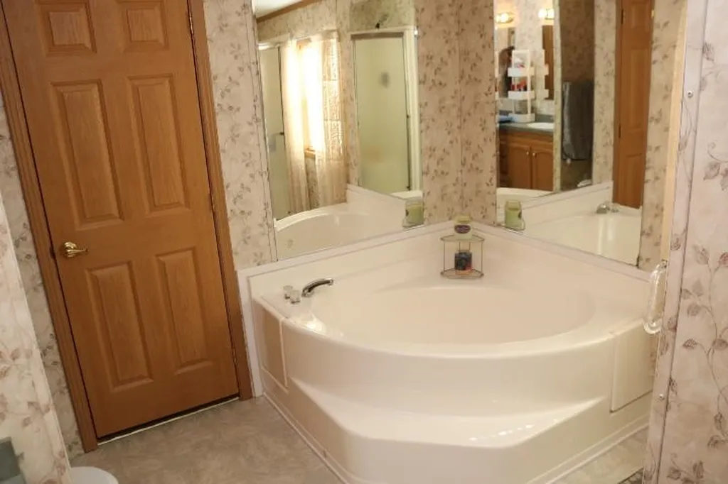 142 Soucy Lane Williamstown VT 05679