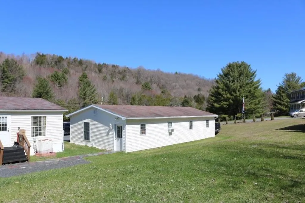 142 Soucy Lane Williamstown VT 05679