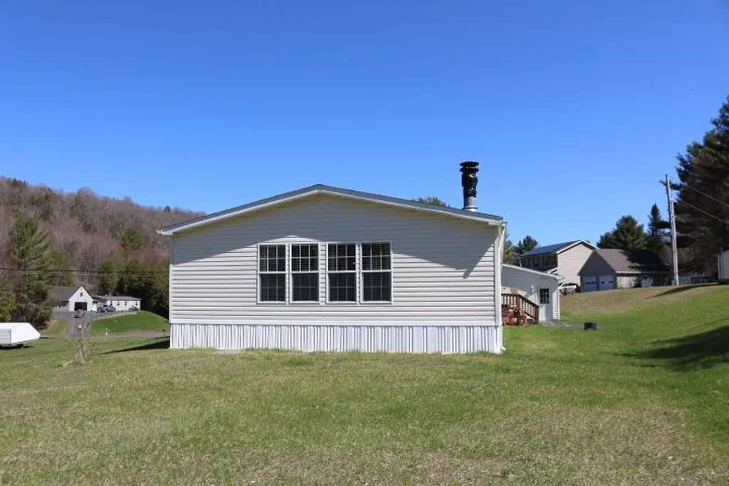 142 Soucy Lane Williamstown VT 05679