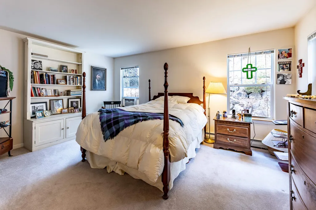 27 Linden Drive Lebanon NH 03766
