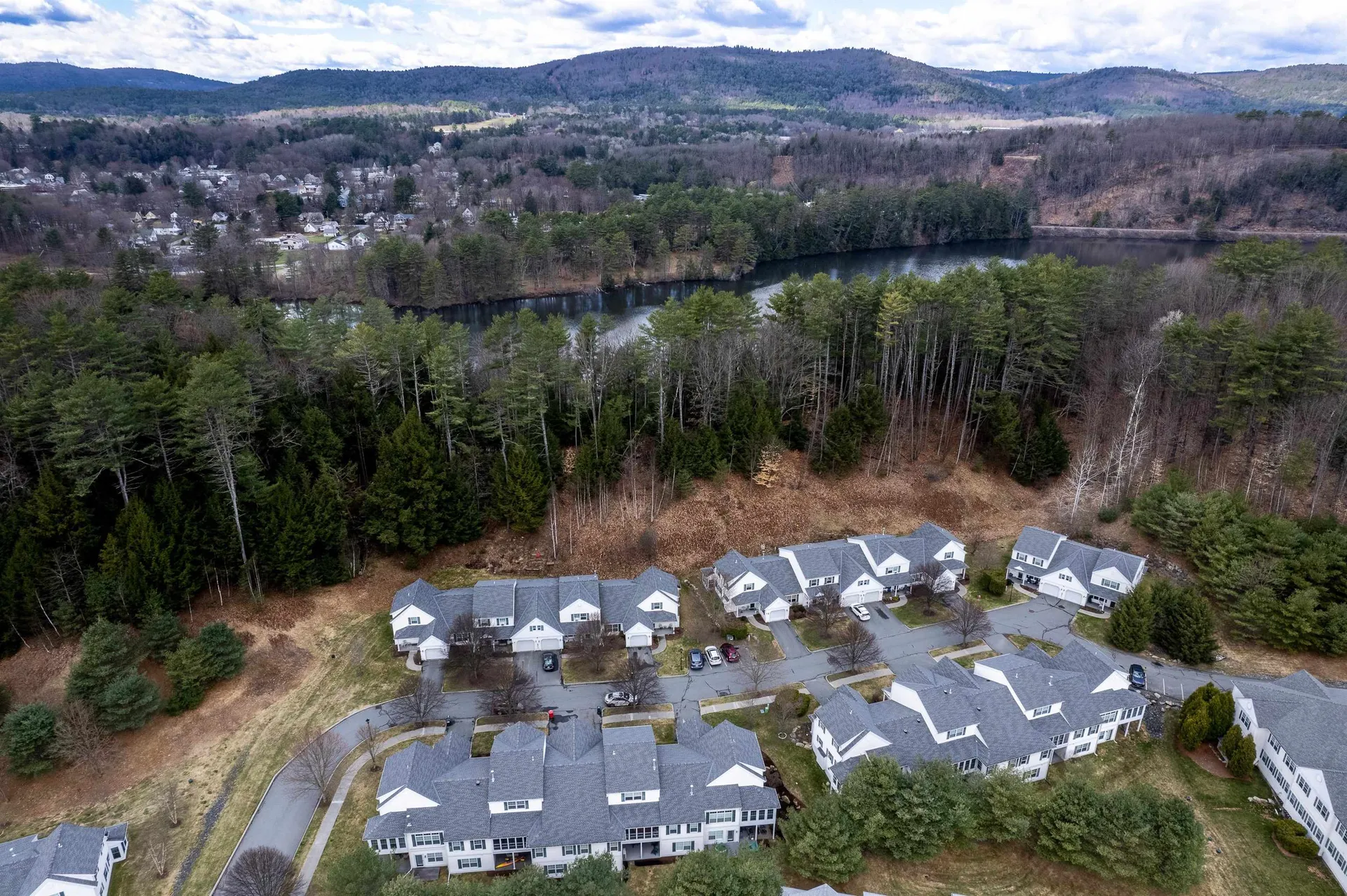 27 Linden Drive Lebanon NH 03766
