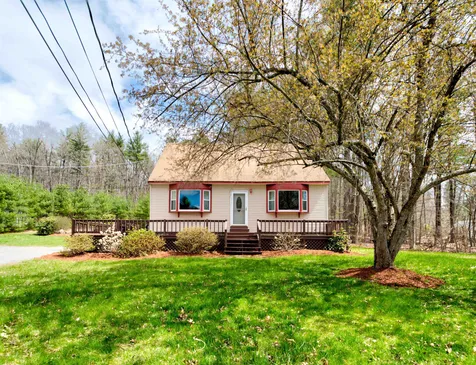 43 Amherst Road Merrimack NH 03054