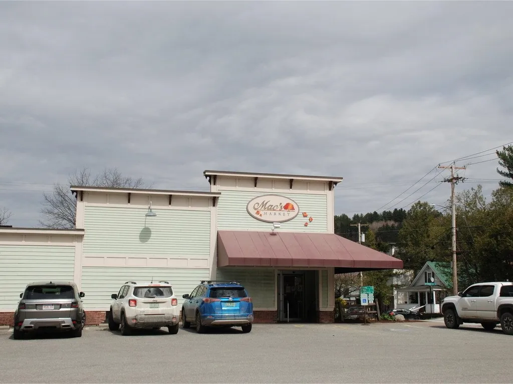 114 South Main Street Stowe VT 05672