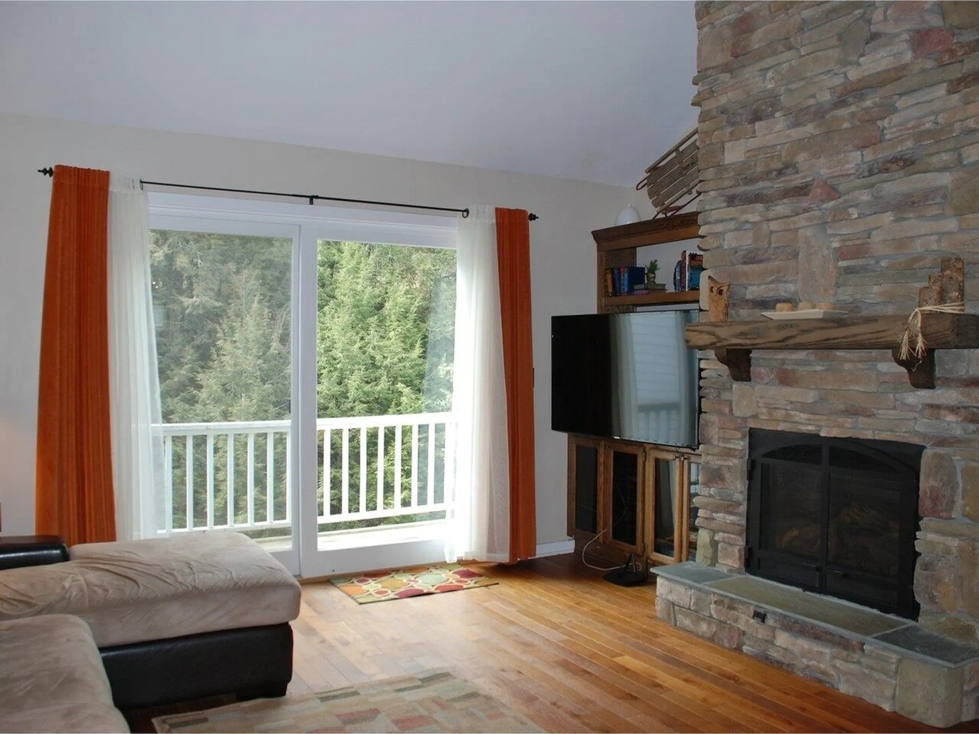 114 South Main Street Stowe VT 05672