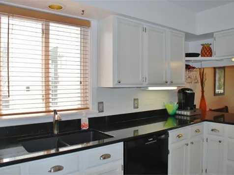 114 South Main Street Stowe VT 05672