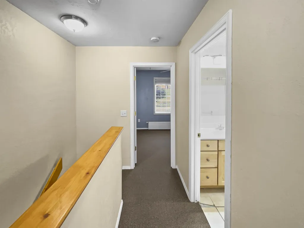 1188 Maple Street Hartford VT 05047