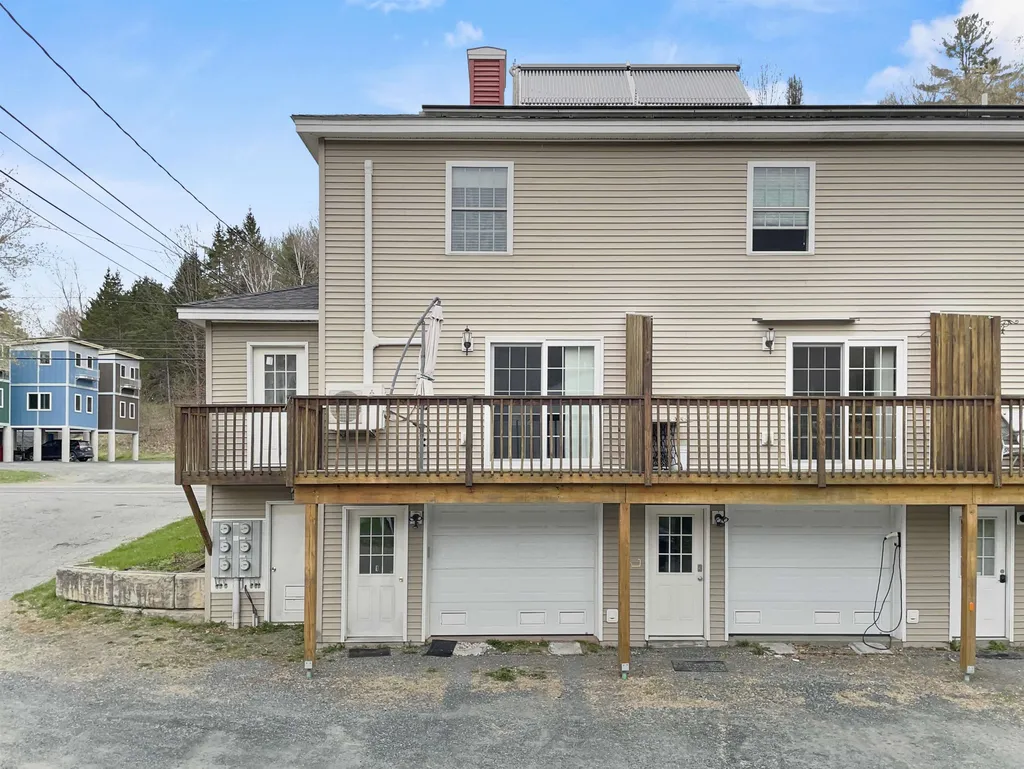 1188 Maple Street Hartford VT 05047